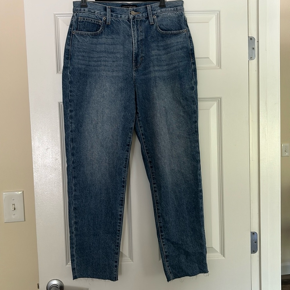 Lucky Brand, High Rise Mom Jean Size 10